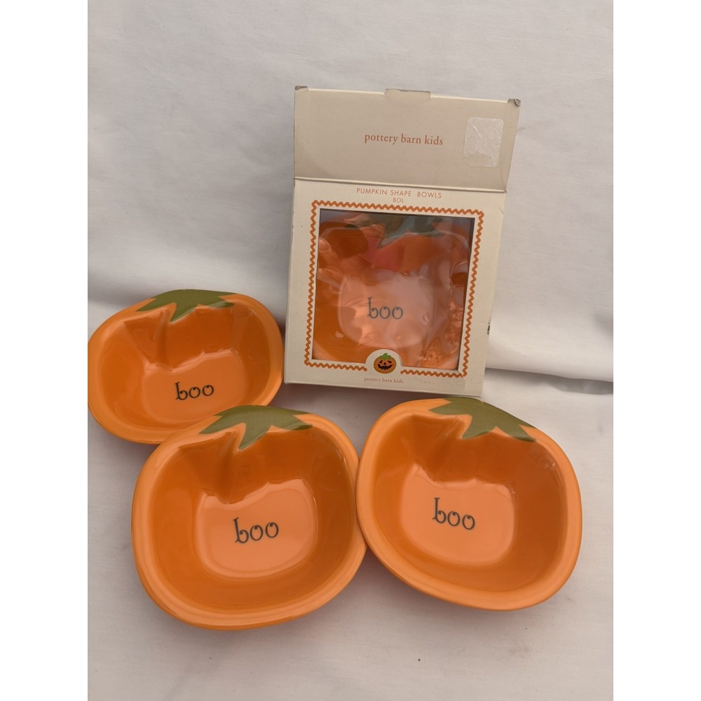 Pottery Barn Kids Halloween melamine pumpkin Bowls  set 4